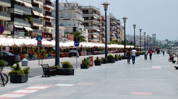 Τραγωδία στον Βόλο: Εκδρομέας πνίγηκε από ένα κομμάτι κρέας