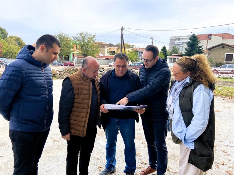 Ξεκίνησαν τα έργα για το νέο πάρκο των Τρικάλων, δωρεά της «Ελληνικά Γαλακτοκομεία ΑΕ» – Επίσκεψη Ν. Σακκά & Στέλιου Δ. Σαράντη