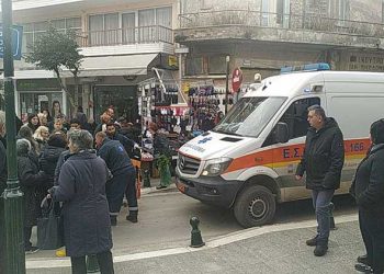 Τραγωδία σε λαϊκή αγορά: 68χρονος άφησε την τελευταία του πνοή την ώρα που ψώνιζε