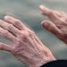 Νόσος Πάρκινσον: Μια καινούρια επιδημία – Τα ανησυχητικά νούμερα για τη Θεσσαλία – Ποια η σχέση με την περιβαλλοντική μόλυνση