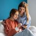 4 tips για να προστατεύετε τα παιδιά σας όταν χρησιμοποιούν το ChatGPT