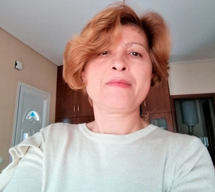 Αυτή είναι η 49χρονη Ζωή Λέτσιου που έχασε τη ζωή της σε φούρνο – Την έπνιξε το φουλάρι που μπλέχτηκε σε μηχάνημα (ΕΙΚΟΝΕΣ)