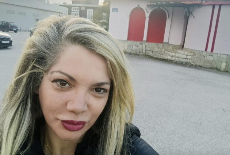 Η Πέπη Τσεσμελή επέστρεψε στον …τόπο του εγκλήματος στη Λάρισα: «Τα καλύτερα χρόνια της ζωής μου» – Το σκηνικό που περιέγραψε στο θρυλικό Φάληρο (ΕΙΚΟΝΕΣ)