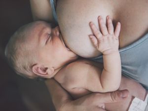 Πρακτικά tips για επιτυχημένο θηλασμό