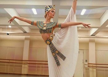 Grand Egyptian Museum: Η Τρικαλινής καταγωγής πρίμα μπαλαρίνα που κατέκτησε το Καΐρο