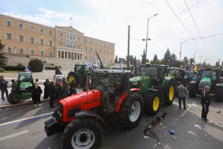 Με το πόδι στο… γκάζι οι Τρικαλινοί αγρότες – Στις 11 Νοεμβρίου κατεβαίνουν στην Αθήνα για το μεγάλο συλλαλητήριο