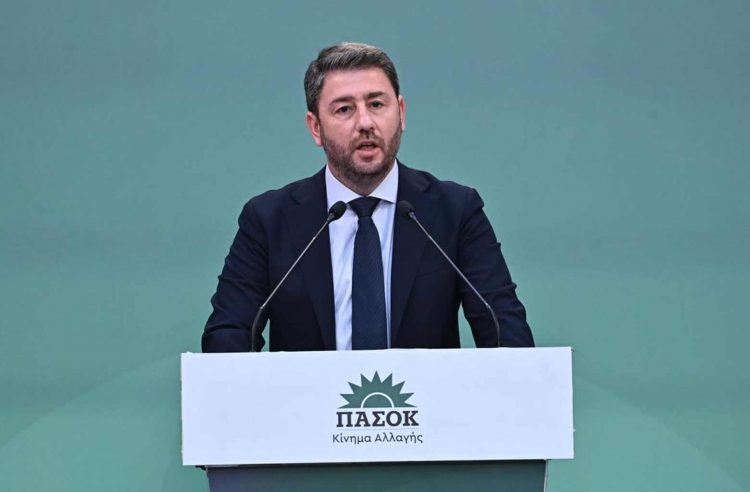 Ν. Ανδρουλάκης από το Μουζάκι: Ζητώ ψήφο στο ΠΑΣΟΚ, μόνο έτσι θα ξεβολέψουμε την αλαζονεία της ΝΔ (ΕΙΚΟΝΕΣ)