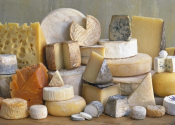 Τα 9 πιο υγιεινά τυριά – Πρώτο στη λίστα ένα ελληνικό