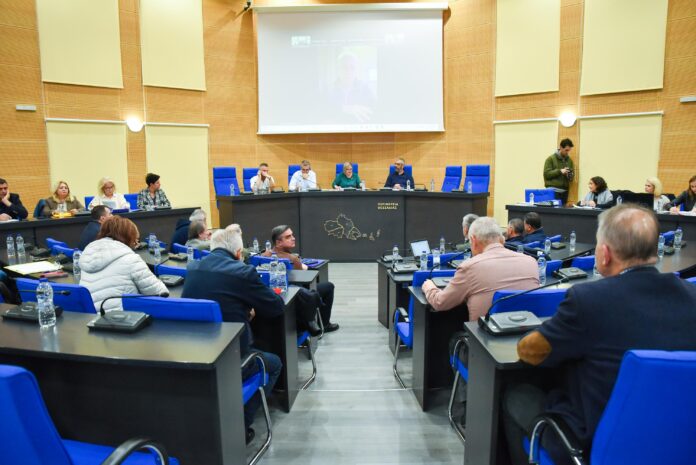 Περιφερειακό Συμβούλιο Θεσσαλίας: Να μην κλείσουν τα υποκαταστήματα των ΕΛΤΑ