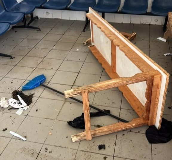 Κατέστρεψαν τα αποδυτήρια μετά από ματς σε γήπεδο των Τρικάλων
