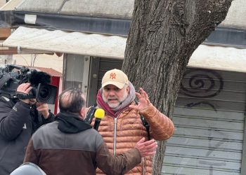 Τα Τρίκαλα και η Καλαμπάκα με την “τηλεοπτική ματιά” του Γρηγόρη Αρναούτογλου – Το «The Roadshow» έρχεται απόψε στις 9 μ.μ. στον ΑΝΤ1
