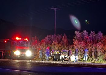 Σοβαρό τροχαίο στο ύψος της Πυροσβεστικής Υπηρεσίας Καλαμπάκας (ΕΙΚΟΝΕΣ)
