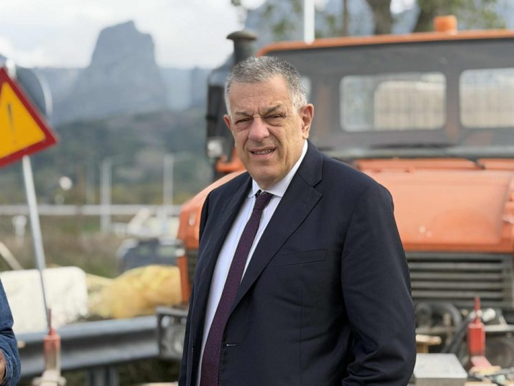 Υπόμνημα του Δήμου Μετεώρων στον Υφυπουργό Νίκο Ταχιάο