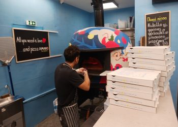 A.MANO Pizza Napoletana – Η νέα άφιξη στα Τρίκαλα που υπόσχεται αυθεντικές ιταλικές γεύσεις