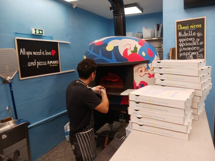 A.MANO Pizza Napoletana – Η νέα άφιξη στα Τρίκαλα που υπόσχεται αυθεντικές ιταλικές γεύσεις
