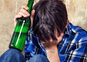 Καλαμπάκα: Υπάλληλος μίνι μάρκετ προμήθευσε ανήλικο με δύο φιάλες αλκοολούχου ποτού