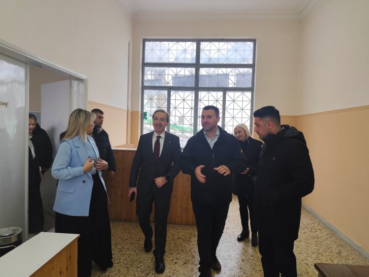 Ο Δήμος Μετεώρων αναλαμβάνει την ενεργειακή αναβάθμιση του κτιρίου του Πρωτοδικείου Καλαμπάκας – Σημαντική επίσκεψη του Υφυπουργού Δικαιοσύνης κ. Ιωάννη Μπούγα