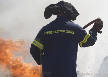 Μεγάλη λαχτάρα για φωτιά που ξέσπασε στην κουζίνα σε κεντρικό ξενοδοχείο του Πλαταμώνα – Δείτε φωτογραφίες