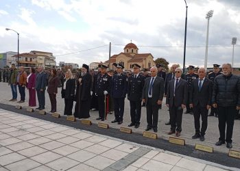 Τιμήθηκε στα Τρίκαλα η Ημέρα των Ενόπλων Δυνάμεων και της Προστάτιδας Παναγίας