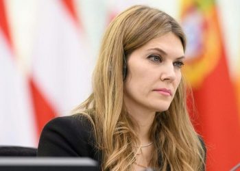 Εύα Καΐλή: «Με κρατούσαν στην απομόνωση, με απειλούσαν ότι θα δώσουν την κόρη μου στην πρόνοια»