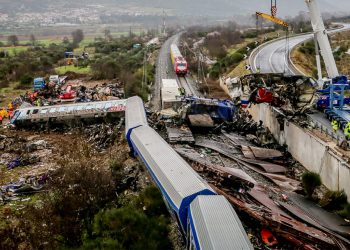 Δίκη Τεμπών: Οι δημοσιογράφοι καλούνται να στριμωχτούν στην… μόλις 17 τ.μ. Αίθουσα Τύπου – Επιστολή της ΕΣΗΕΘΣΤΕ-Ε στον Γ. Φλωρίδη