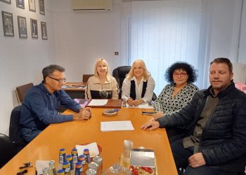 Δυναμικές κινητοποιήσεις ξεκινούν οι εργαστηριακοί γιατροί – Κατεβαίνουν στην Αθήνα την Παρασκευή