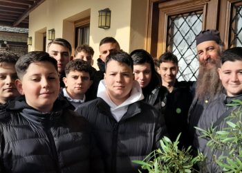 9ο Γυμνάσιο Τρικάλων: «Ιστορικοί περίπατοι στη Μονή Κορώνας, στη Λίμνη Πλαστήρα και στο Μεσενικόλα Καρδίτσας»