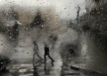 Ο χειμώνας… επίσημα στο κατώφλι: Πότε αρχίζει η ψυχρή εισβολή και που θα έχουμε ισχυρές βροχές