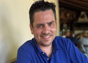 Βαθιά θλίψη στο Γαρδίκι Τρικάλων: “Έφυγε” στα 44 του ο Αριστείδης Απ. Μπουρούσης – Στην Καρδίτσα η εξόδιος ακολουθία