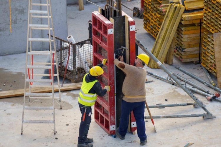 “Πάγωσε” η οικοδομή το 2025 – Οι άδειες νέων κατοικιών υποχώρησαν κατά 14% στη Θεσσαλία