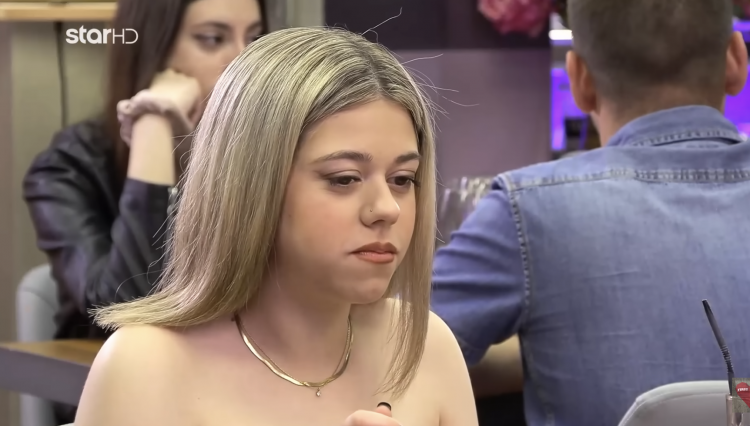 Στο First Dates 21χρονη από την Θεσσαλία: «Αυτός θέλει να γίνει viral, εγώ θέλω να φύγω!» (ΒΙΝΤΕΟ)