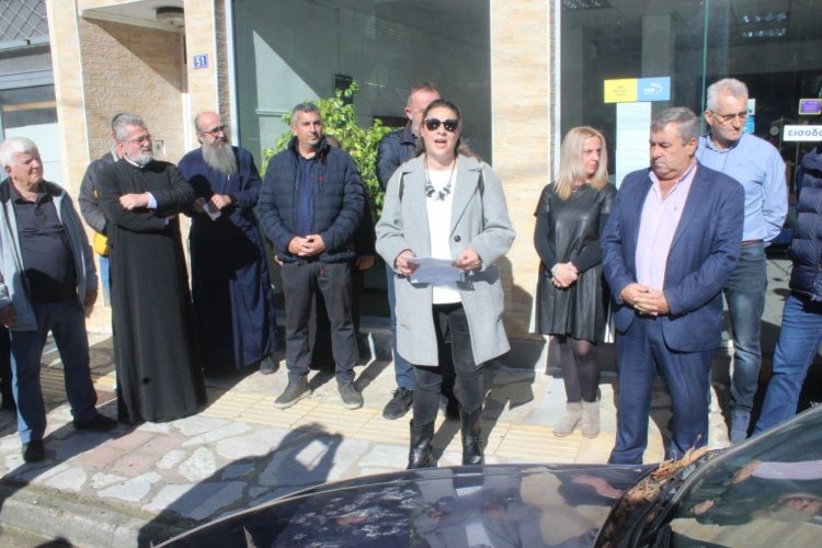 Φορείς και κάτοικοι της Πύλης αντιτίθενται στο κλείσιμο του υποκαταστήματος των ΕΛΤΑ