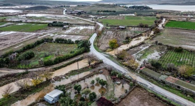 Θεσσαλία: Παράταση προθεσμιών για την αποκατάσταση κτηρίων πληγέντων από τις πλημμύρες 