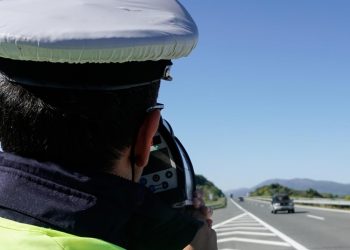 Τέλος στην υπερβολική ταχύτητα -Κατάσχεση για όσους βυθίζουν το πόδι τους στο γκάζι