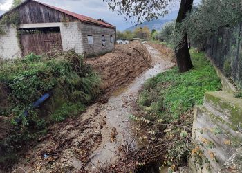 Ολοκληρώθηκαν κρίσιμες παρεμβάσεις στο ρέμα της Κορασίτσας μετά από χρόνια για την αντιπλημμυρική προστασία της Καλαμπάκας
