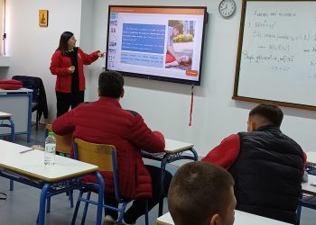 Βιωματικό σεμινάριο  μαθητών-τριών για ΚΑΡΠΑ  στο 8ο ΓΕΛ Τρικάλων σε συνεργασία με το Περιφερειακό Τμήμα Τρικάλων του Ελληνικού Ερυθρού Σταυρού