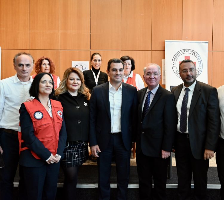 Σκρέκας από Θεσσαλονίκη: “Η προσφορά στον συνάνθρωπο είναι η πιο ουσιαστική μορφή κοινωνικής ευθύνης – Η Νέα Δημοκρατία βρίσκεται δίπλα σε κάθε πολίτη”