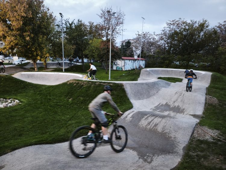 Εγκαινιάστηκε το νέο Skate Park των Τρικάλων-Κόσμημα για τον αστικό εναλλακτικό αθλητισμό