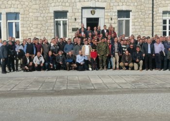 35 χρόνια μετά: Μια συγκινητική επανένωση στη ΣΜΥ Τρικάλων