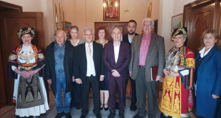 Παρουσίαση του λευκώματος “ΜΑΝΝΑ ΓΗ-ΜΑΝΝΑ ΚΑΡΑΓΚΟΥΝΑ” από τον Λαογραφικό Σύλλογο «Θεριστάδες»