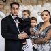 Μια αξέχαστη ημέρα για τον Θωμά Μερτσιώτη και τη Λυδία Παναγιώτου – Η βάφτιση των δίδυμων παιδιών τους