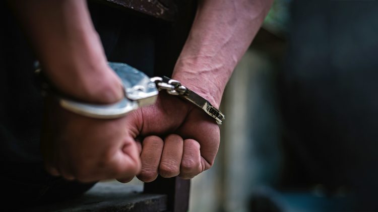 Δύο συλλήψεις για κατοχή ηρωίνης και κάνναβης