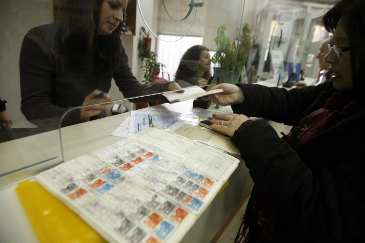 Ποιοι κατοχυρώνουν σύνταξη με αίτηση ως το τέλος του 2025