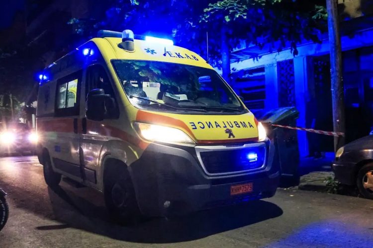 53χρονος βρέθηκε νεκρός σε είσοδο πολυκατοικίας