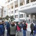 Έκρυθμη η κατάσταση έξω από τα δικαστήρια της Λάρισας: «Έχουν τον «Φραπέ» να τους φτύνει στα μούτρα και παίρνουν τους αγρότες σαν κοινούς εγκληματίες» (ΕΙΚΟΝΕΣ – ΒΙΝΤΕΟ)