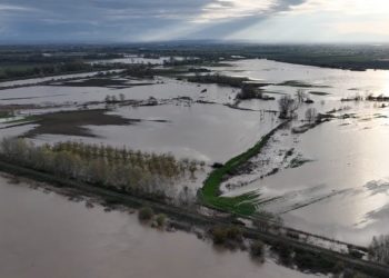 Δείτε τα βίντεο: Η εικόνα που άφησε πίσω της η κακοκαιρία Byron γύρω από τη Λάρισα με τις πλημμυρισμένες εκτάσεις