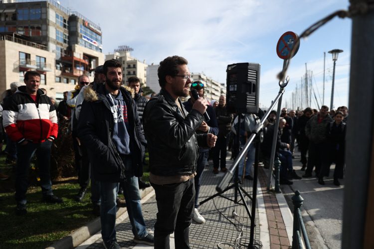 Εικόνες από τις σημερινές κινητοποιήσεις αγροτών, κτηνοτρόφων & αλιέων στον Βόλο – Δυναμική η συμμετοχή των Τρικαλινών