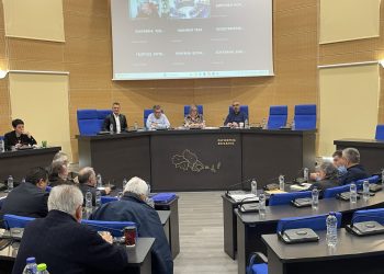 Η κυβέρνηση έδωσε μόλις το 10% των χρημάτων που ζήτησε η Περιφέρεια Θεσσαλίας για αποκαταστάσεις από τις θεομηνίες – Πόσα οχήματα χρησιμοποιούνται στα Τρίκαλα για την εκρίζωση της ευλογιάς