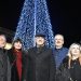 Φωταγωγήθηκε το Χριστουγεννιάτικο δέντρο της Περιφέρειας Θεσσαλίας – Κουρέτας: «Η αγάπη και η αποδοχή τα κλειδιά για την ασφαλή ανάπτυξη των παιδιών μας» (ΕΙΚΟΝΕΣ – ΒΙΝΤΕΟ)