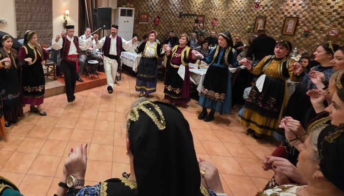 Π.Σ.Βλαχάβας “Η Παλαιοπαναγιά”: Γλέντησε ποιοτικά και παραδοσιακά (ΕΙΚΟΝΕΣ)